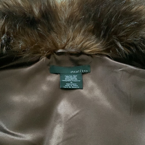 Faux Fur Vest Brown Fox - Medium - Picture 11 of 12